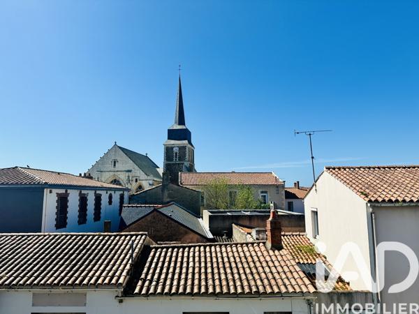 Maison à vendre 6 pièces 261 m² Les Sables-d'Olonne