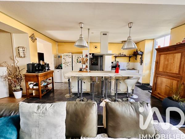 Maison à vendre 6 pièces 261 m² Les Sables-d'Olonne