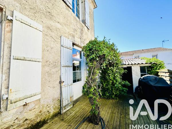 Maison à vendre 6 pièces 261 m² Les Sables-d'Olonne