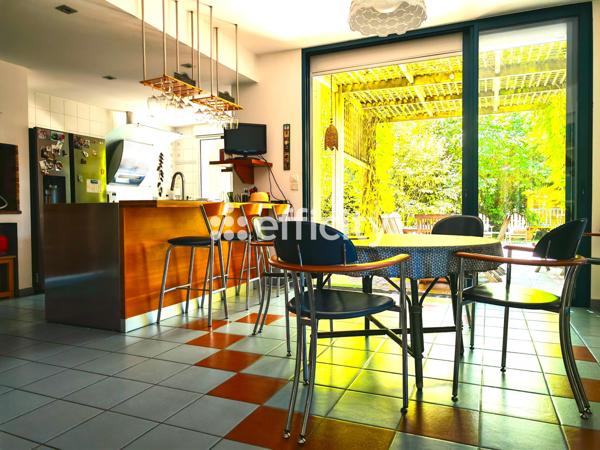 Maison 10 pièces - 290 m² Exclusivité efficity