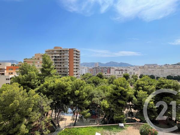 Appartement F5 à vendre  5 pièces - 103,70 m2 MARSEILLE - 13006