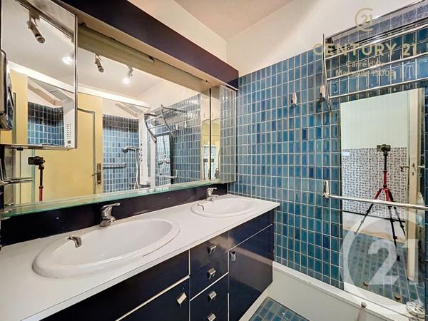 Appartement F5 à vendre  5 pièces - 103,70 m2 MARSEILLE - 13006