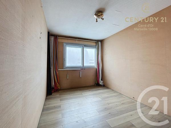 Appartement F5 à vendre  5 pièces - 103,70 m2 MARSEILLE - 13006