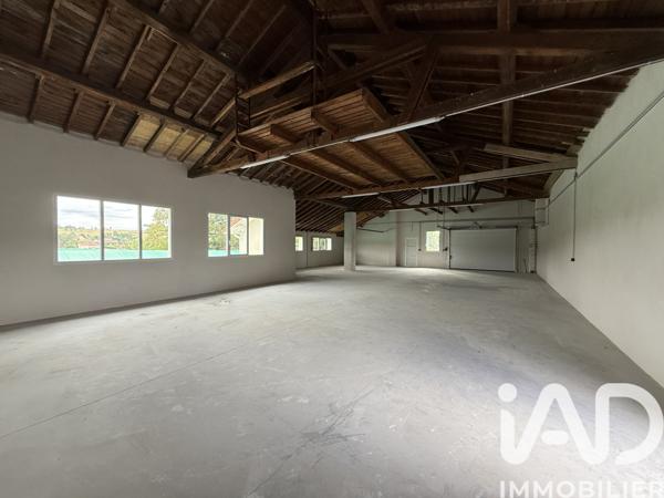 Immeuble à vendre 120 m² Unieux