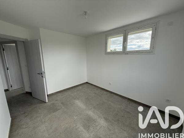 Immeuble à vendre 120 m² Unieux