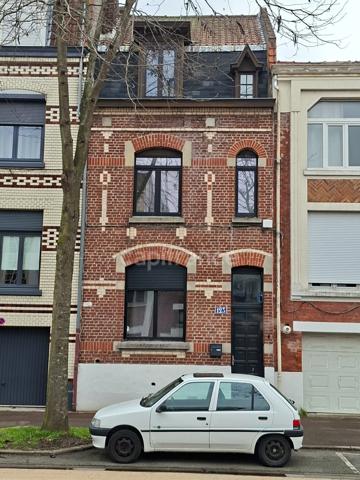 Chambre 14 m² avec salle d'eau et WC privatifs – Colocation meublée – 420 € CC – Roubaix