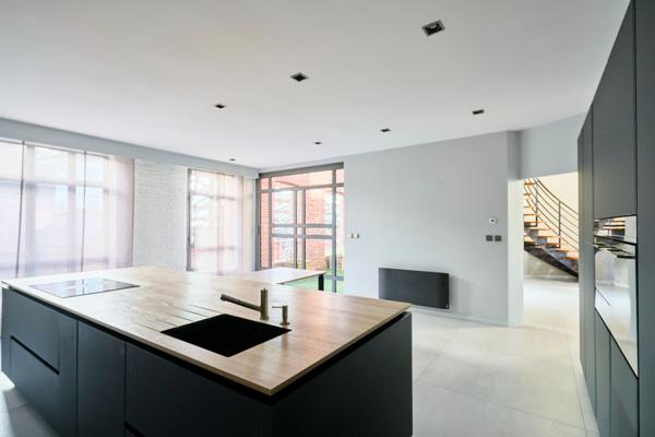 Vente Maison de luxe Lille 7 Pièces 320.76 m²