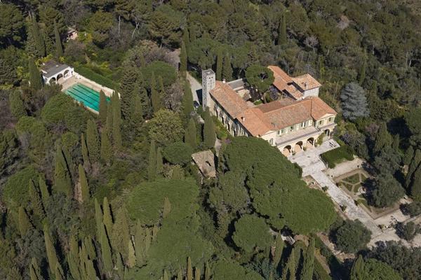 Vente Château Biot 39 Pièces 2851 m²