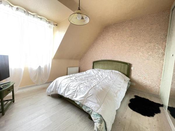 LOCMINE VILLE MAISON 4 CHAMBRES SUR 812 m²