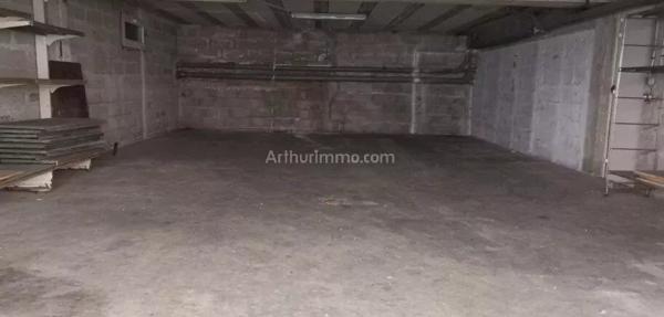 Vente                                                      Appartement
                        
                     1 pièces                      25 m2                     à Clichy-sous-Bois