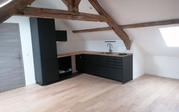 Appartement à louer    3 pièces • 89,83 m2 Corbeil-Essonnes