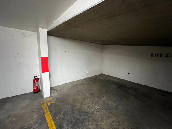 Grand emplacement de Stationnement centre-ville de montpellier