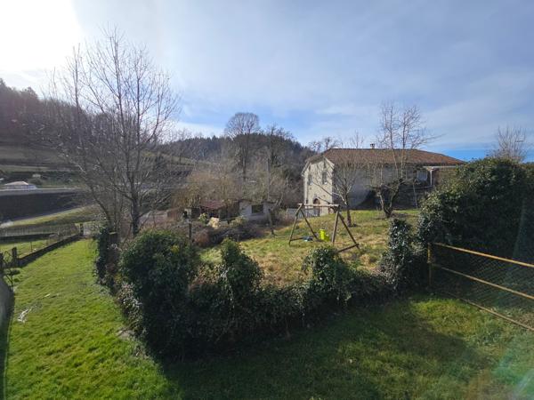 Grange rénovée et aménagée en maison d'habitation  4 chambres proche du golf de Vézac