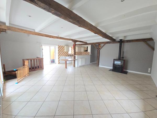 Grange rénovée et aménagée en maison d'habitation  4 chambres proche du golf de Vézac