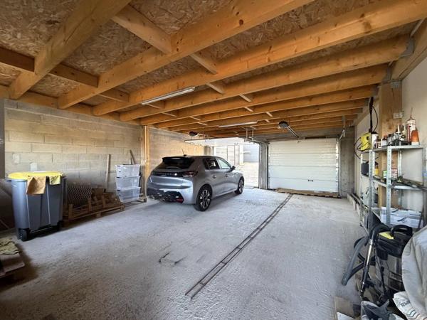 Vente                                                      Maison
                        
                     5 pièces                      135 m2                     à Villers-Cotterêts