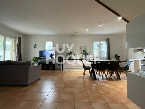 Maison Type 5 à l'Isle-sur-la-Sorgue avec jardin et garage