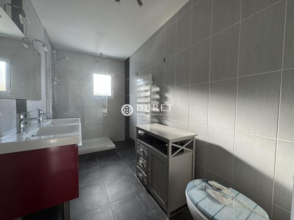 Maison contemporaine de plain-pied – 143 m² – 4 chambres