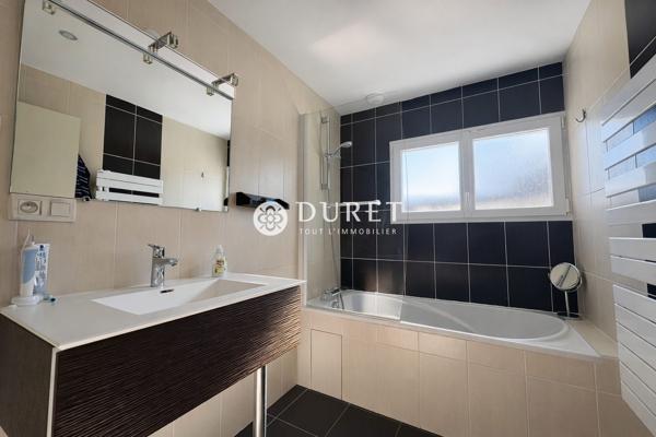 Maison contemporaine de plain-pied – 143 m² – 4 chambres