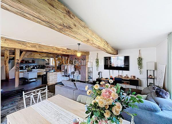 Vente
                Maison101 m² - 6 Pièces -
                    BOURG ACHARD (27310)