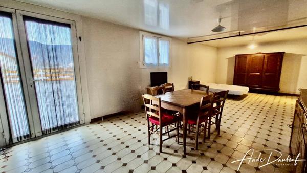 Annecy Seynod "Longiret" - Maison individuelle 5p + 1 studio - 127 m2