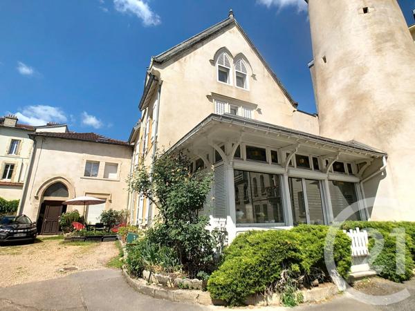 Appartement F7 Et + à vendre  9 pièces - 260 m 2   NANCY  - 54