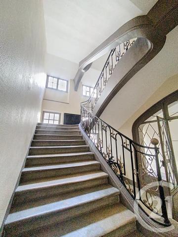 Appartement F7 Et + à vendre  9 pièces - 260 m 2   NANCY  - 54