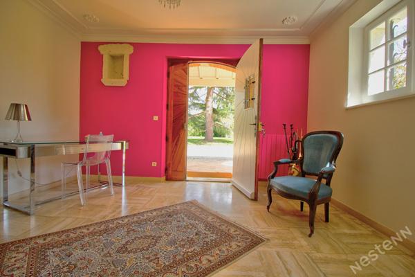 CASTELCULIER - Maison de campagne en pierre de 290 m² avec jardin, piscine, dépendances et un étang sur un terrain d'environ 9200 m²