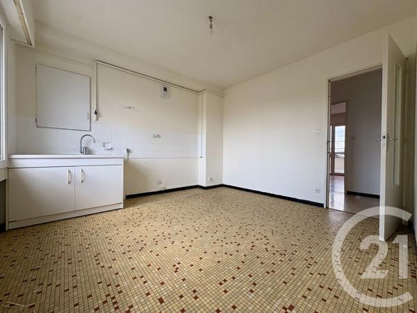 Appartement F3/F4 à vendre  4 pièces - 95,56 m 2   STRASBOURG  - 67