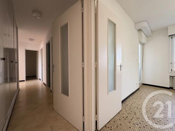 Appartement F3/F4 à vendre  4 pièces - 95,56 m 2   STRASBOURG  - 67