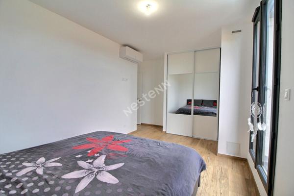 Maison moderne de grand standing de type 5 avec piscine et sous-sol complet