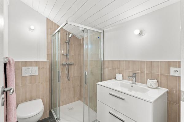 Vente Maison de luxe Divonne-les-Bains 8 Pièces 317.46 m²