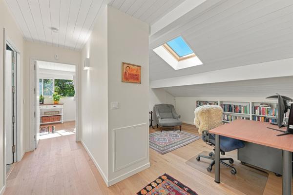Vente Maison de luxe Divonne-les-Bains 8 Pièces 317.46 m²