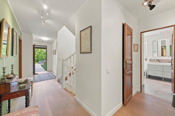 Vente Maison de luxe Divonne-les-Bains 8 Pièces 317.46 m²