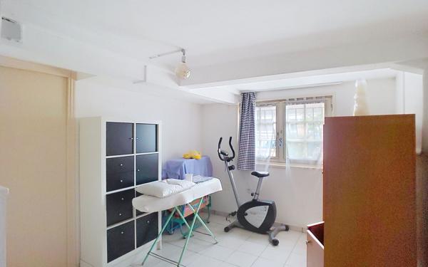 Maison à vendre    5 pièces •  Rezé