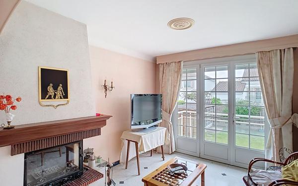 Maison à vendre    5 pièces •  Rezé