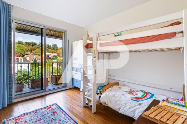 SEVRES BRANCAS - APPARTEMENT DE STANDING 790 000 € **  - Référence  714-S