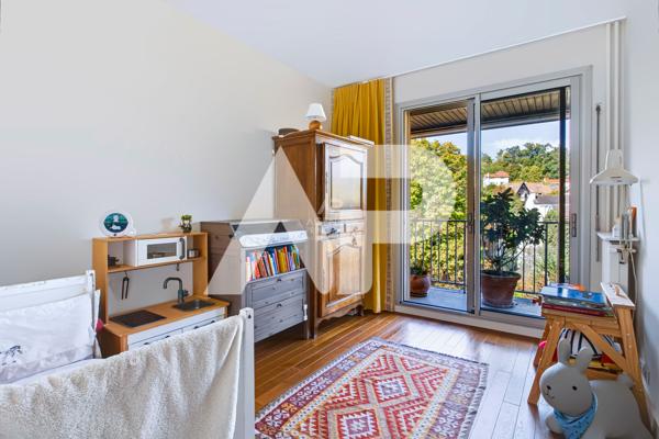 SEVRES BRANCAS - APPARTEMENT DE STANDING 790 000 € **  - Référence  714-S