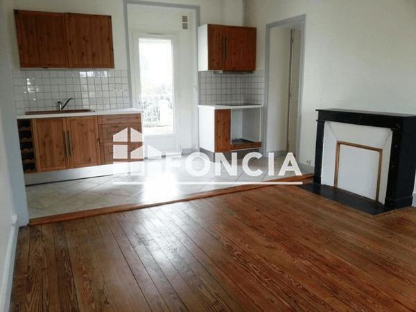 Location Appartement 3 pièces 59.3 m² - 17 RUE CH. DE BEAUVAIS Limay 78520