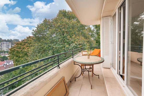 SEVRES RIVE DROITE - APPARTEMENT FAMILIAL €835 000 ** - Référence 576-S