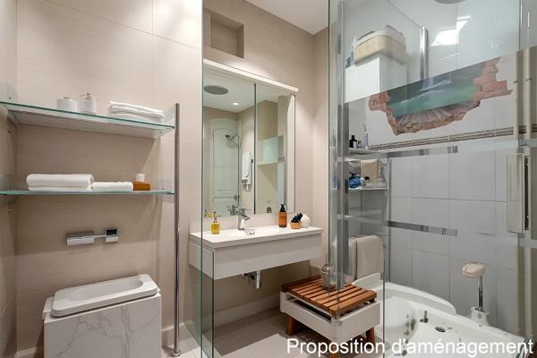 F2 avec balcon sur parc