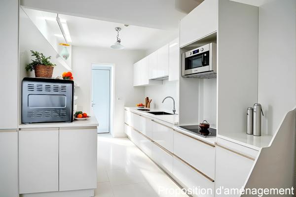 F2 avec balcon sur parc