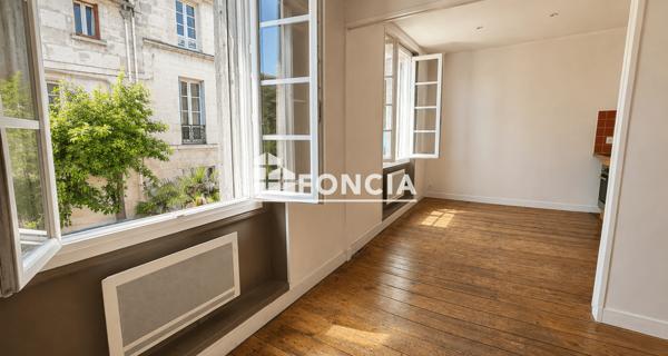 À vendre Appartement 4 pièces 89.5 m² - Rochefort 17300