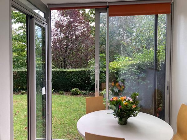SEVRES RIVE DROITE - APPARTEMENT AVEC JARDIN €595 000 ** - Référence 562-S