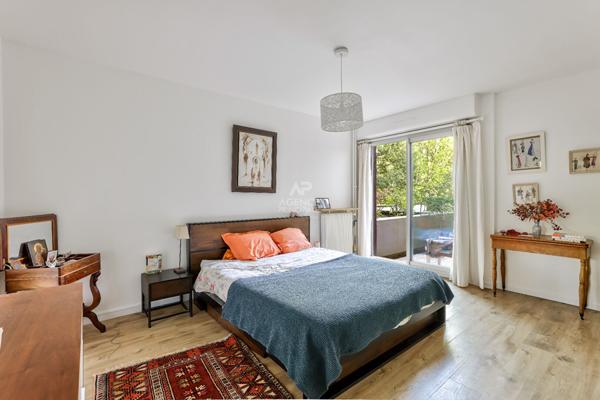 SEVRES RIVE DROITE - APPARTEMENT AVEC JARDIN €595 000 ** - Référence 562-S