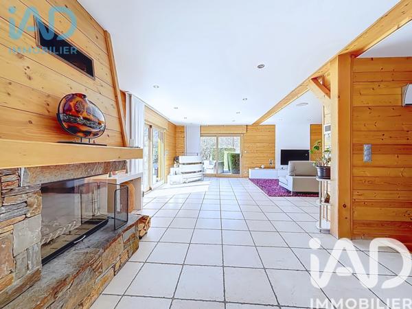 Maison à vendre 8 pièces 230 m² Thoiry