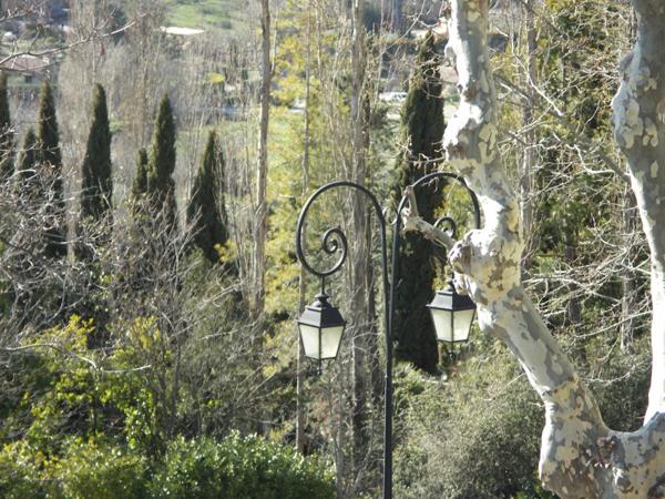 HOTEL RESTAURANT à VENDRE à MOUSTIERS SAINTE MARIE (04) HAUTE-PROVENCE - PARC DU VERDON