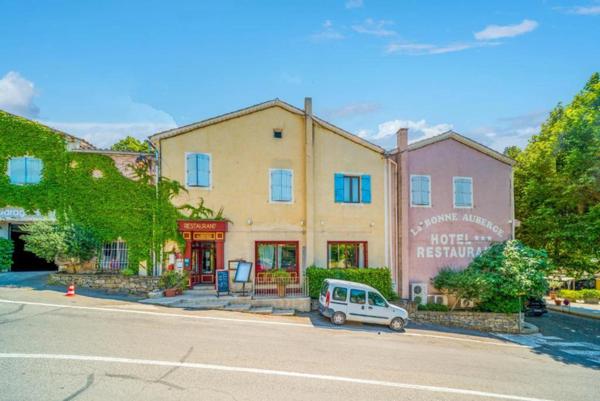 HOTEL RESTAURANT à VENDRE à MOUSTIERS SAINTE MARIE (04) HAUTE-PROVENCE - PARC DU VERDON