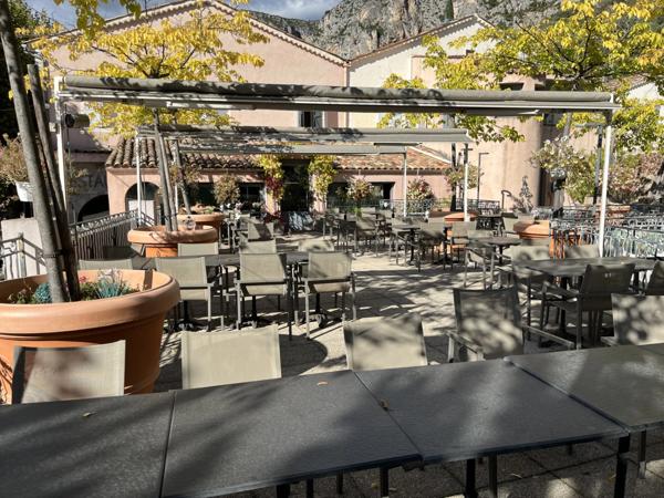 HOTEL RESTAURANT à VENDRE à MOUSTIERS SAINTE MARIE (04) HAUTE-PROVENCE - PARC DU VERDON