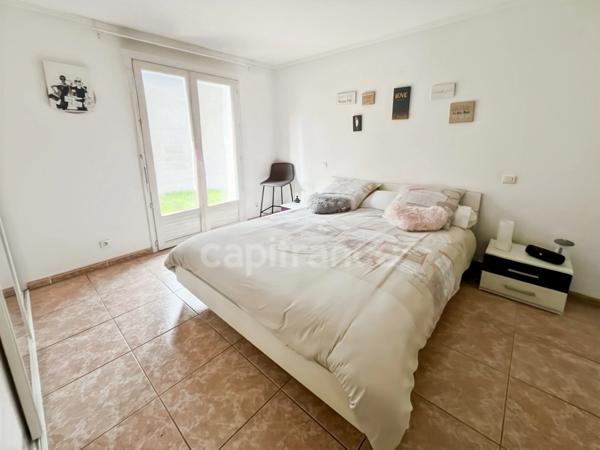 AFA (20), à quelques minutes d'Ajaccio, du nouvel hôpital et de la zone commerciale, belle maison T5, avec piscine