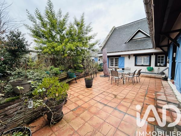 Maison à vendre 7 pièces 235 m² Lillebonne